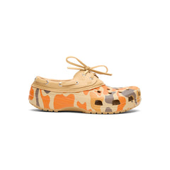 Crocs Classic Duck Camo Boat Shoe (Tan/Shocking Orange)