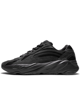 Adidas Yeezy 700 V2 Vanta