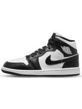 Air Jordan 1 Mid 'Panda' (W)