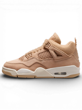 Air Jordan 4 Retro “Cozy Girl”