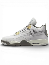 Air Jordan 4 SE Craft Photon Dust