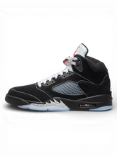 Air Jordan 5 Retro OG Black Metallic Reimagined