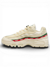 Air Max 95 x UNDEFEATED