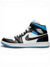 Jordan 1 Mid University Blue (Women's)