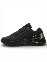 Nike Hot Step Air Terra Drake NOCTA Triple Black