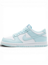 Nike Dunk Low Glacier Blue