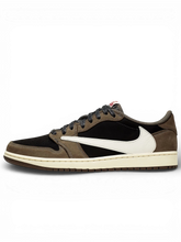 Jordan 1 Retro Low OG SP Travis Scott Mocha