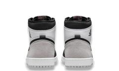 Air Jordan 1 Retro High OG Stage Haze