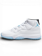 Jordan 11 Retro Legend Blue