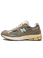 New Balance 2002R Protection Pack Mirage Grey