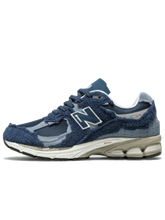 New Balance 2002R Protection Pack Navy