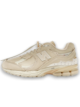 New Balance 2002R Protection Pack Sandstone