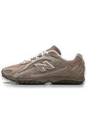 New Balance 204L Mushroom Arid Stone