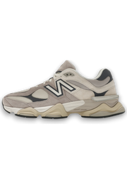 New Balance 9060 Moonrock Linen