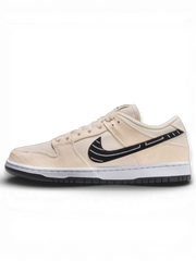 Nike SB Dunk Low Albino & Preto