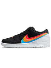 Nike SB Dunk Low Polaroid