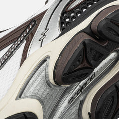 Saucony Triumph 4 QS "Chrome"