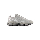New Balance 2000 (Silver Metallic)