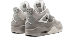 Jordan 4 Retro Frozen Moments