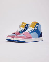 Creative Recreation Cesario HI