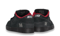 Supreme® Nike SB Dunk Low Black