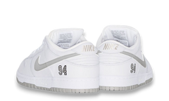 Supreme® Nike SB Dunk Low White