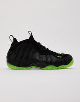 Nike Air Foamposite One 'Black Volt'