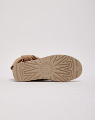 UGG Classic Mini Bow Boot
