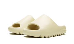 Yeezy Slide Bone