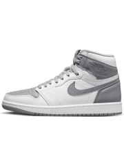 Air Jordan 1 Retro High OG Stealth