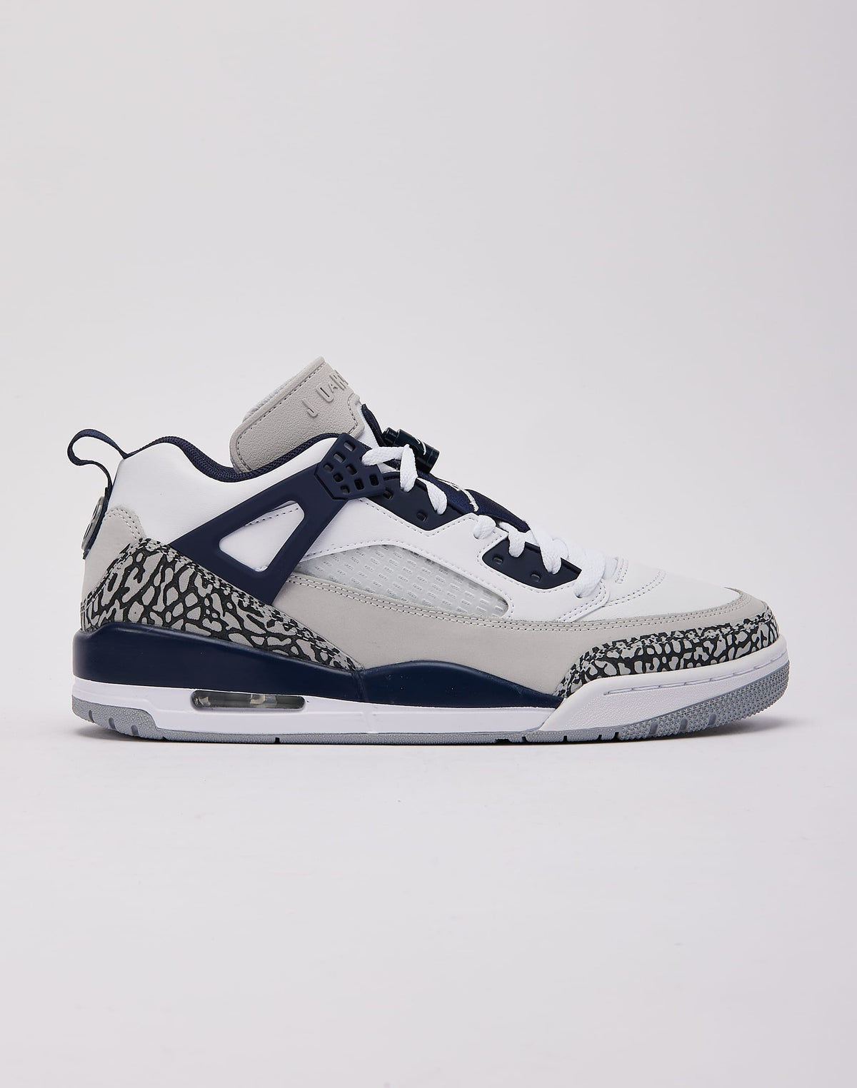 Jordan Spizike Low