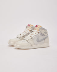 Jordan Air Jordan 1 Retro High OG 'Sail and University Red' Grade-School