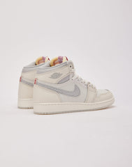 Jordan Air Jordan 1 Retro High OG 'Sail and University Red' Grade-School