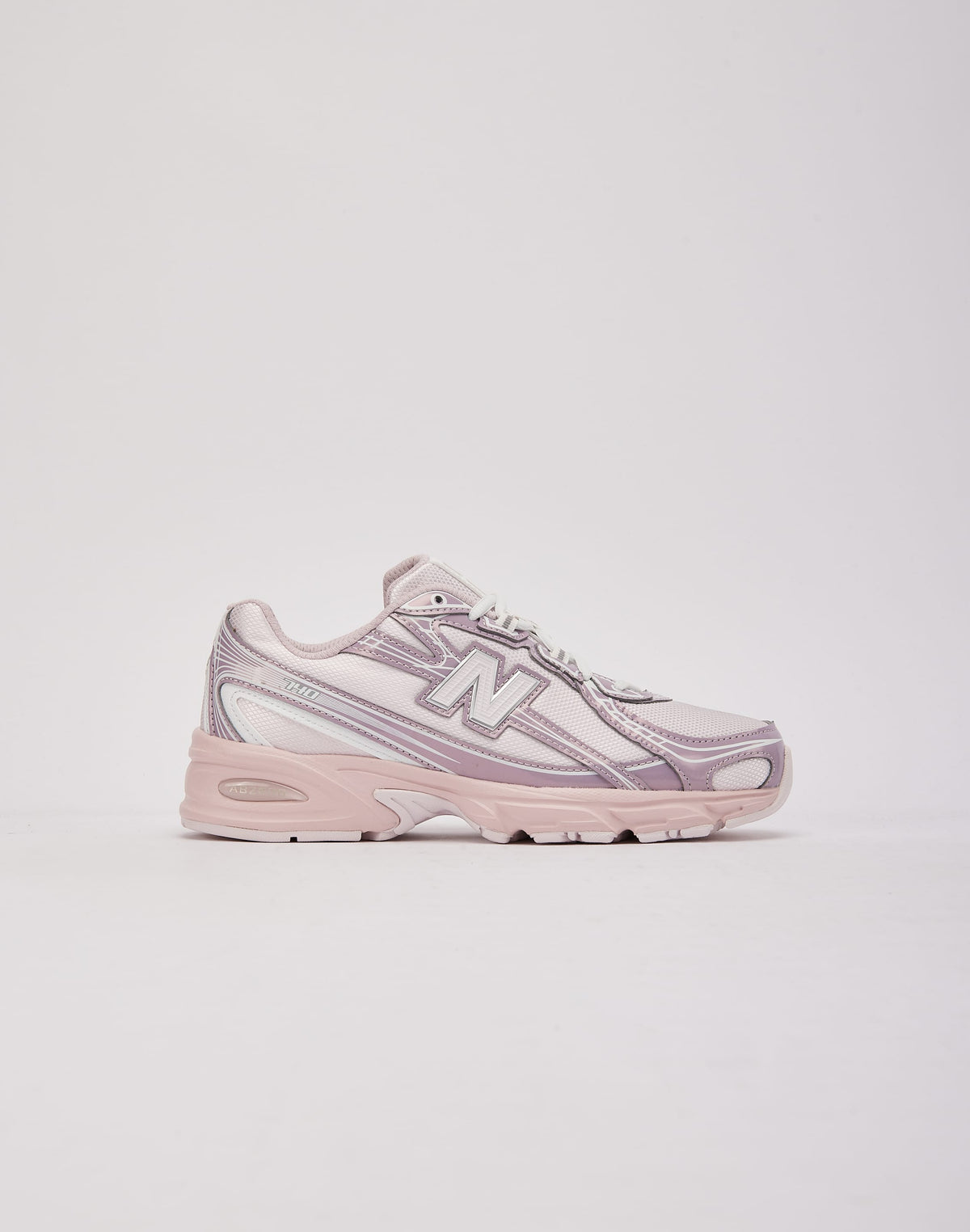 New Balance 740 Grade-School