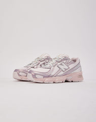 New Balance 740 Grade-School