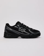 New Balance 740