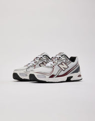 New Balance 740