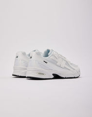 New Balance 740