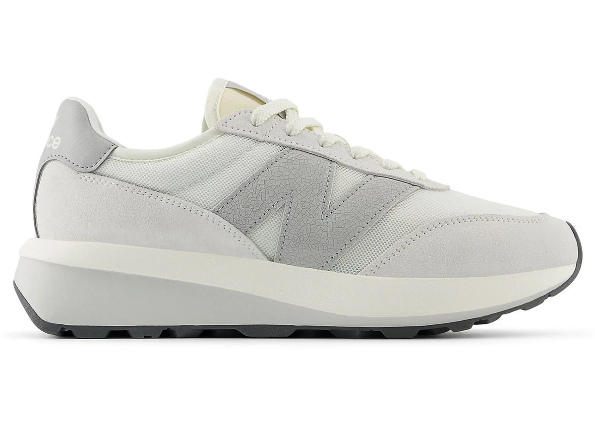 370 White Grey