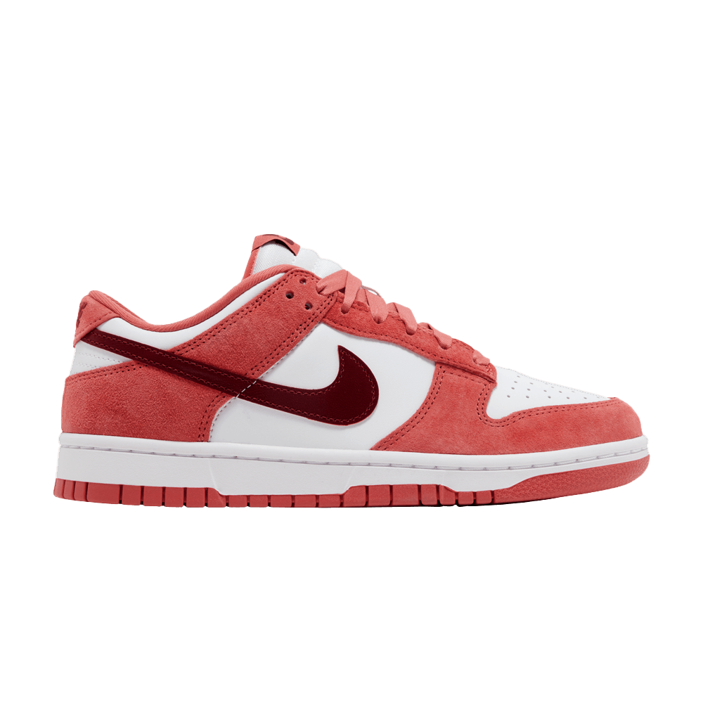 Dunk Low Valentines Day