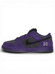 Supreme® Nike SB Dunk Low Ink