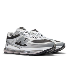 New Balance 2000 "Silver Metallic"