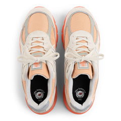 New Balance 990v4 "Made in USA" - Dried Orange