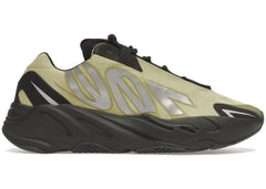 Yeezy 700 Mnvn Resin