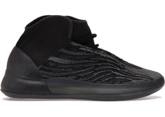 Yeezy QNTM Onyx