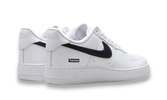 Nike Air Force 1 Low Supreme White/Black