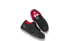 Supreme® Nike SB Dunk Low Black