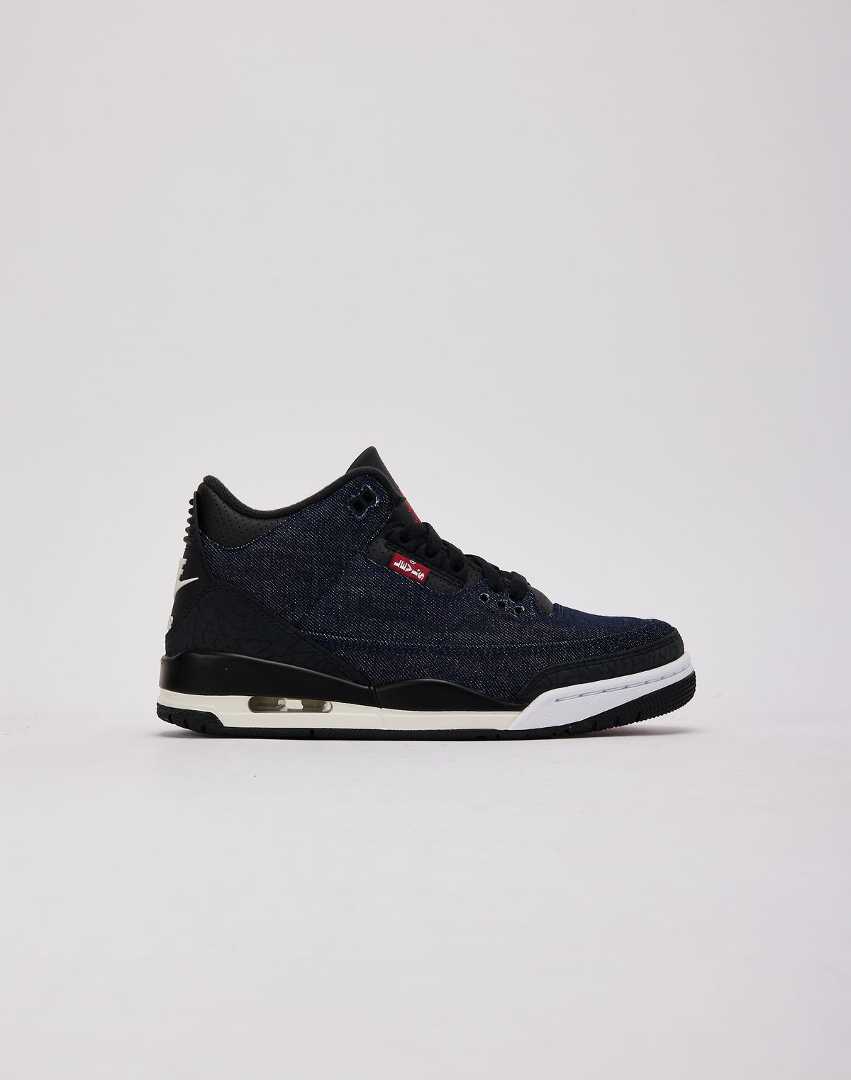 Jordan Air Jordan 3 Retro x Levi's 'Indigo and Gym Red' Grade-School