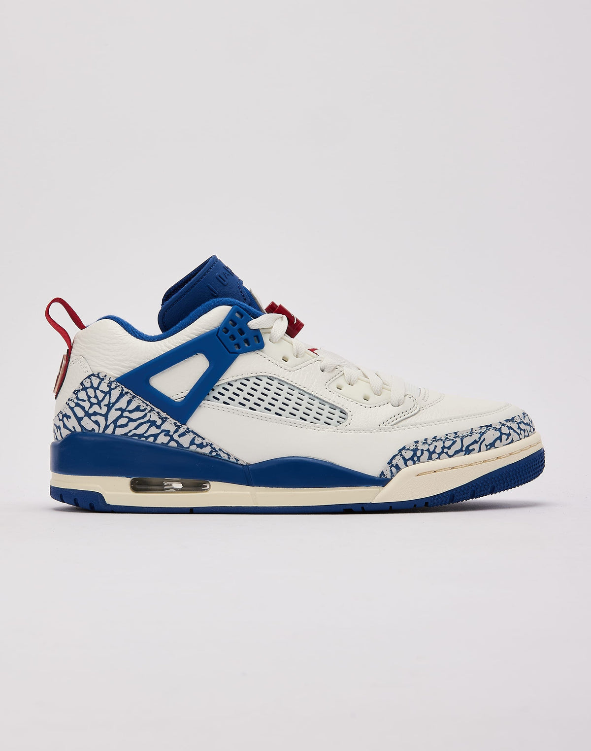 Jordan Spizike Low