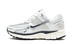 Nike Zoom Vomero 5 Photon Dust Metallic Silver